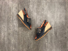 Load image into Gallery viewer, 1970s wedge sandals . vintage 70s shoes
