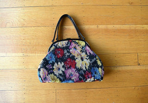 1960s tapestry handbag . vintage 60s floral purse