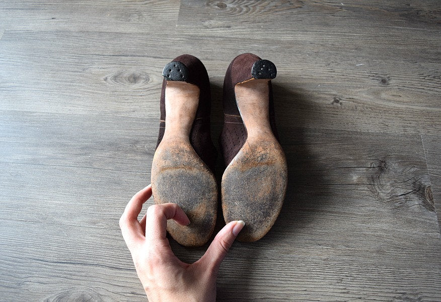 1940s Women's Footwear: Oxfords, Wedge and Slingback Shoes, Pumps & Sandals  - Vintage-Retro
