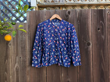 Load image into Gallery viewer, 1930s feedsack top . vintage 30s blouse