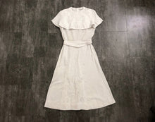 Load image into Gallery viewer, 1940s linen dress set . vintage 40s dress