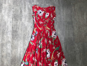 1940s novelty print dress . vintage 40s red dress . size xs