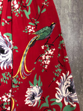 Load image into Gallery viewer, 1940s novelty print dress . vintage 40s red dress . size xs