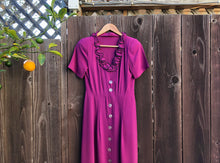 Load image into Gallery viewer, 1940s rayon dress . 40s magenta dress . size small to s/m
