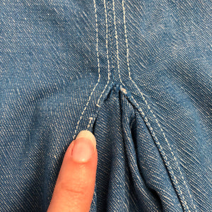 1940s chambray shorts . vintage wide leg shorts . size xs