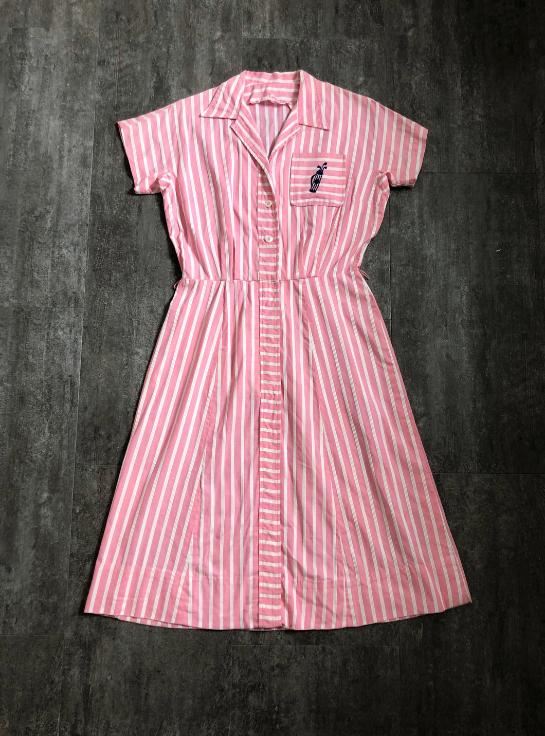 1950s golf dress . vintage 50s sportswear dress . size m to m/l