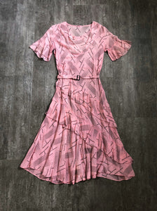 1930s polka dot dress . vintage 30s ruffled dress . size s to m